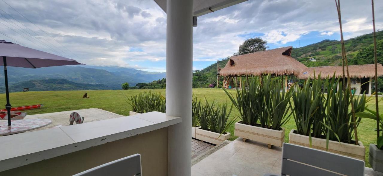 Villeta Casa De Campo Caracoli Spa Екстер'єр фото